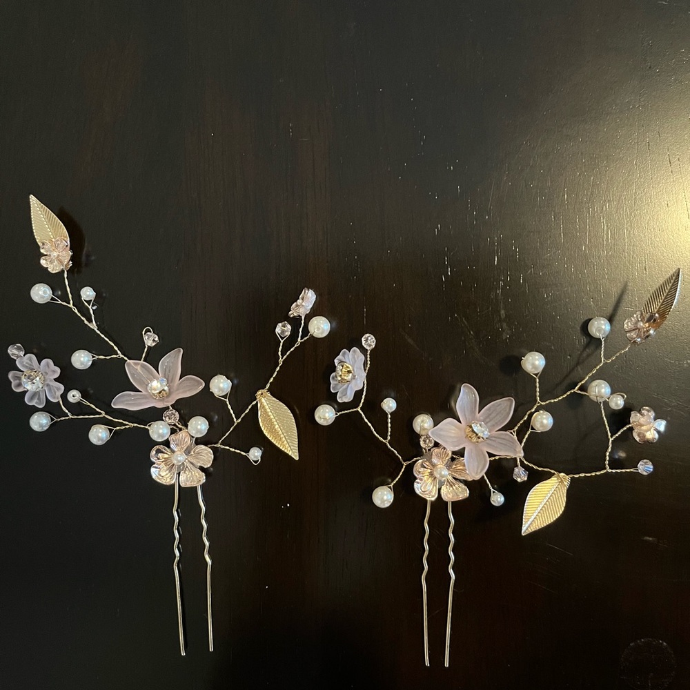 Bridal hairpins - floral, Gold-tone, Crystal, Imitation Pearl